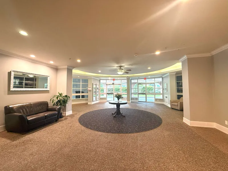 1705 612 FIFTH AVENUE - photo 3 of 25