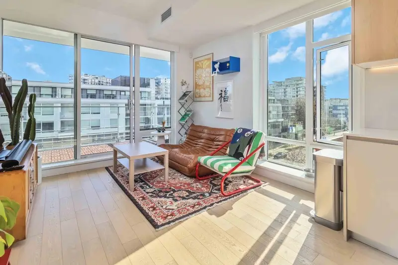 401 6699 RIVER ROAD - photo 3 of 15