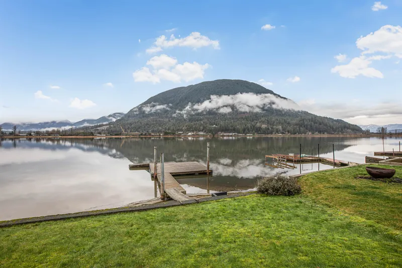 35551 SWAN ROAD - photo 2 of 16