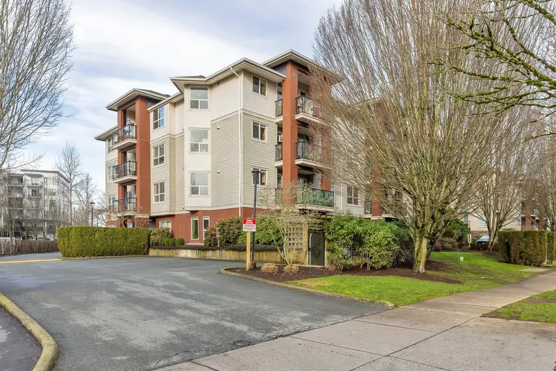 308 20239 MICHAUD CRESCENT - photo 3 of 25