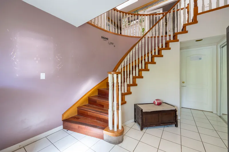 14446 BEDFORD DRIVE - photo 4 of 25