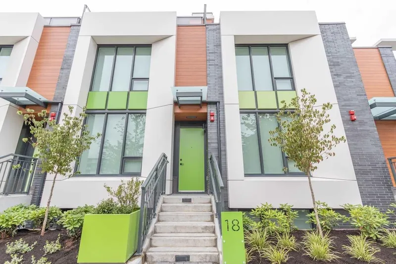 18 3483 ROSS DRIVE - photo 2 of 25