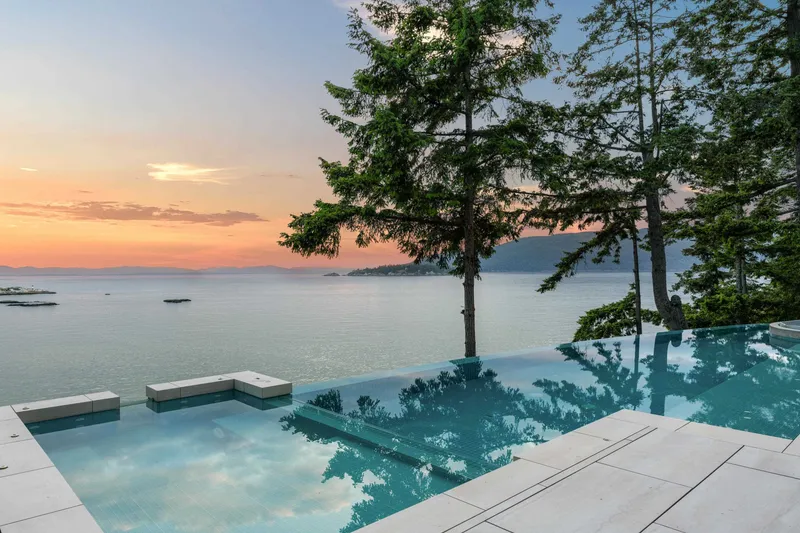 5225 GULF PLACE - photo 2 of 25