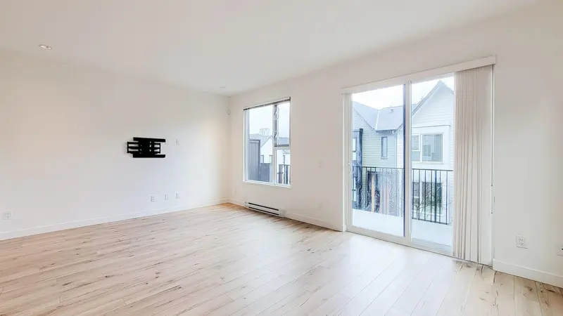 31 1228 HUDSON STREET - photo 3 of 25