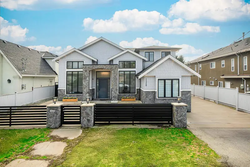 11240 BIRD ROAD - photo 2 of 25