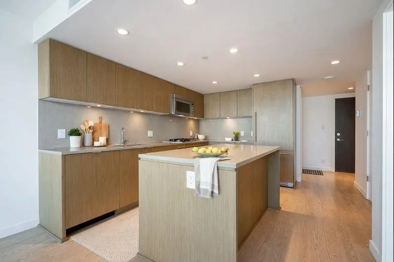 306 125 E 14TH STREET - photo 2 of 25