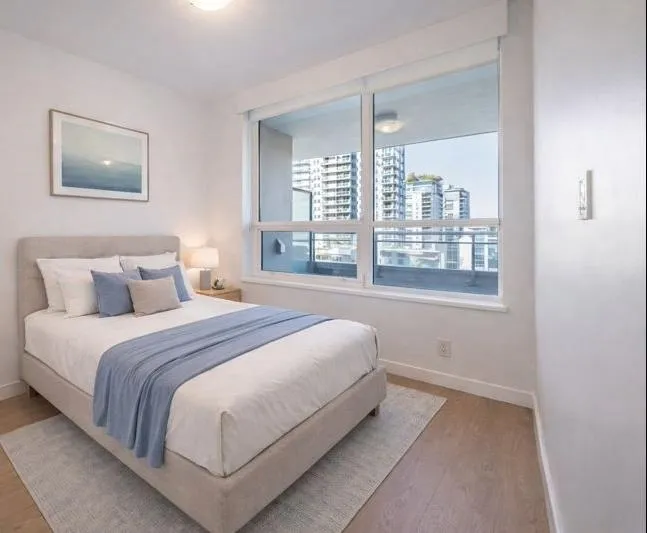 306 125 E 14TH STREET - photo 4 of 25