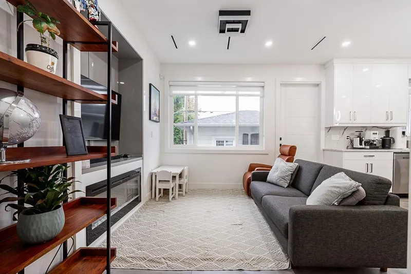 #2 4675 CANADA WAY - photo 3 of 25