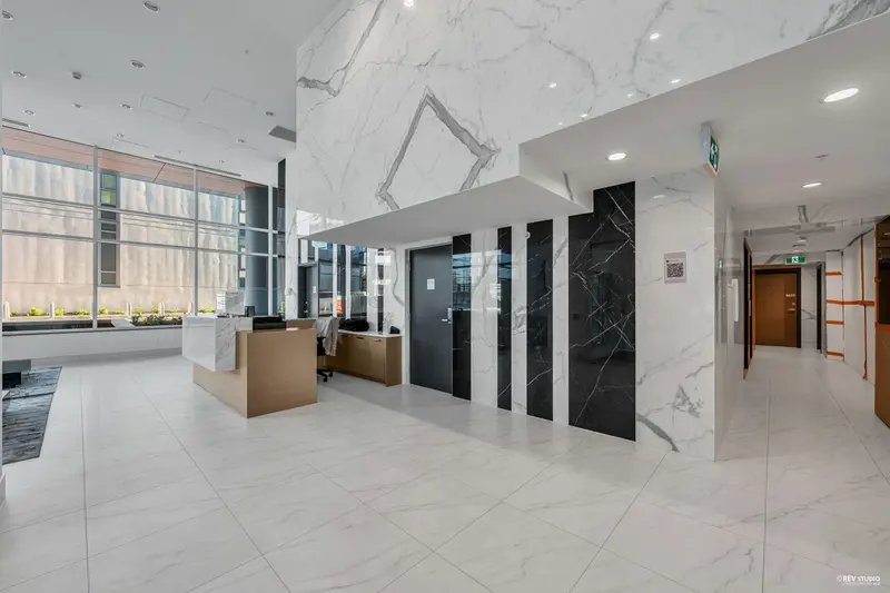 2106 6398 SILVER AVENUE - photo 2 of 25