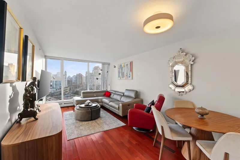 1507 1008 CAMBIE STREET - photo 4 of 25