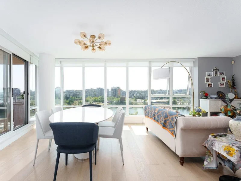 1006 980 COOPERAGE WAY - photo 2 of 25