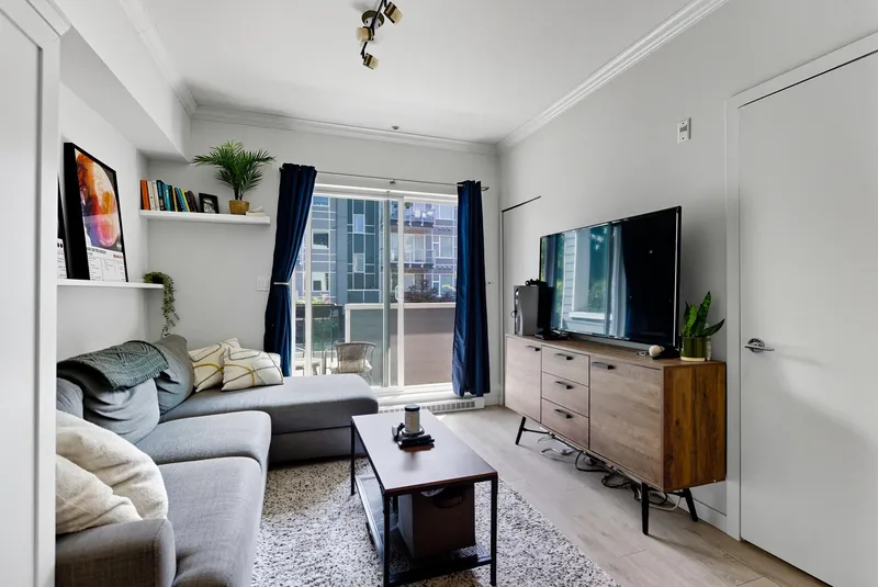 209 13678 GROSVENOR ROAD - photo 4 of 19