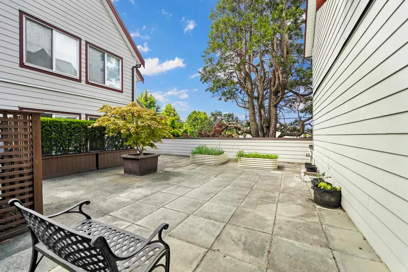 202 7288 NO. 3 ROAD - photo 2 of 25