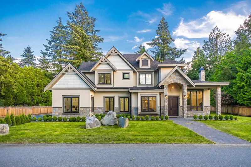 13988 20A AVENUE - photo 2 of 25