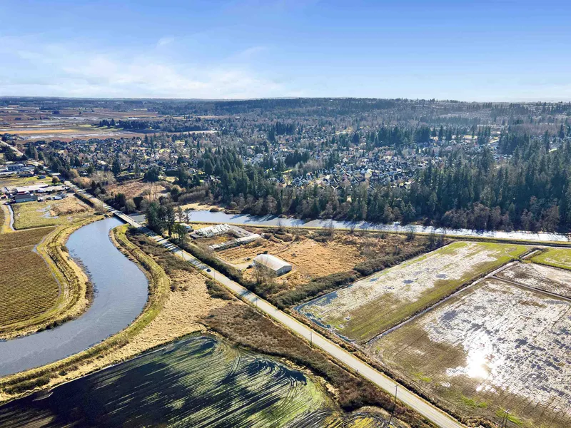 15442 40 AVENUE - photo 4 of 25