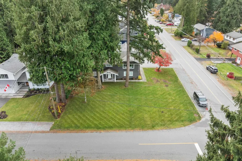 20060 43A AVENUE - photo 3 of 25