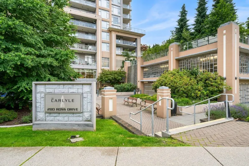 1904 280 ROSS DRIVE - photo 3 of 25