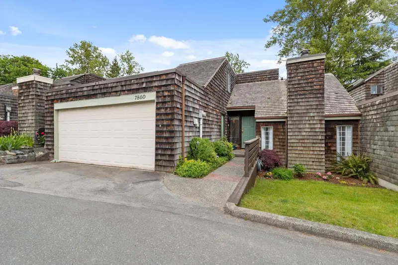 7860 MARCHWOOD PLACE - photo 1 of 25