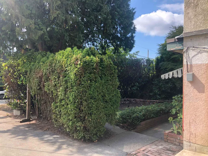 3019 W 43RD AVENUE - photo 3 of 23