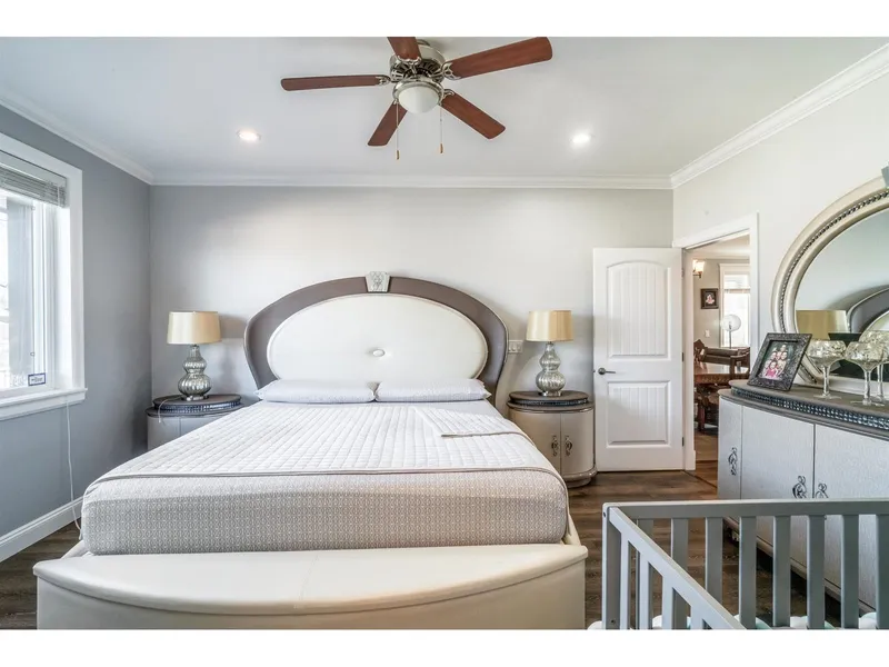 32921 TRENHOLM AVENUE - photo 4 of 25