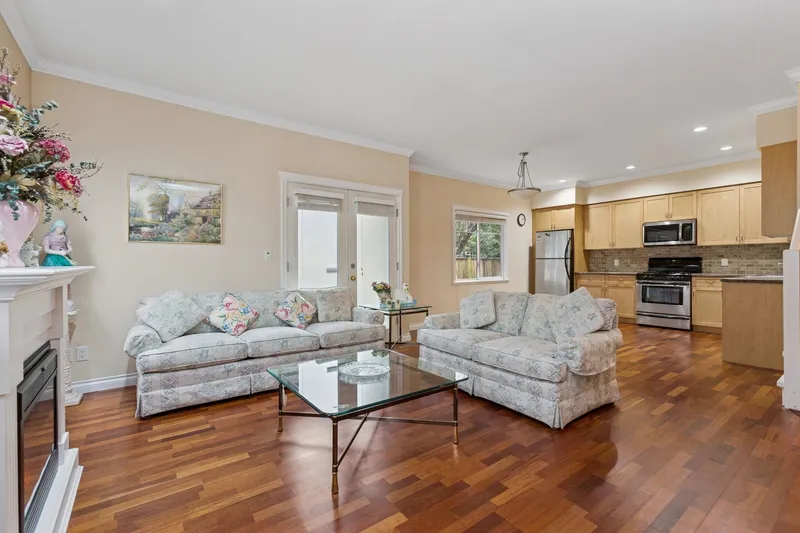 19 7331 NO. 4 ROAD - photo 3 of 24