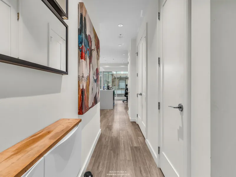 509 1633 ONTARIO STREET - photo 3 of 25