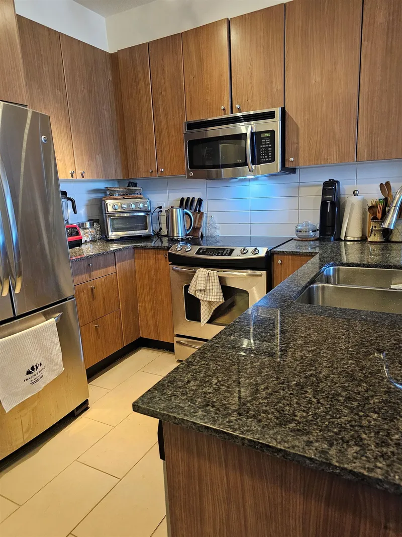 301 240 FRANCIS WAY - photo 3 of 11