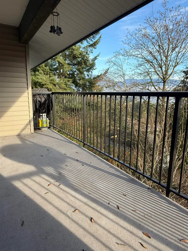 1924 HIGHVIEW PLACE - photo 1 of 10