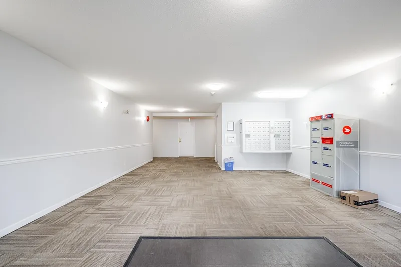 303 12110 80TH AVENUE - photo 3 of 25