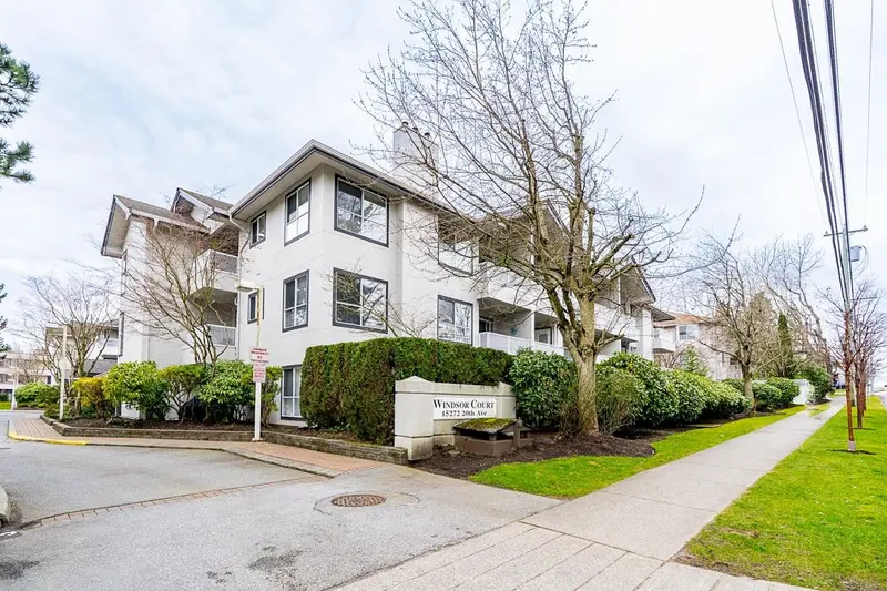 209 15272 20 AVENUE - photo 2 of 25