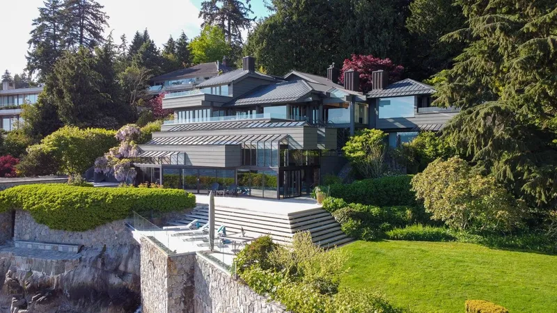 4036 MARINE DRIVE - photo 3 of 25