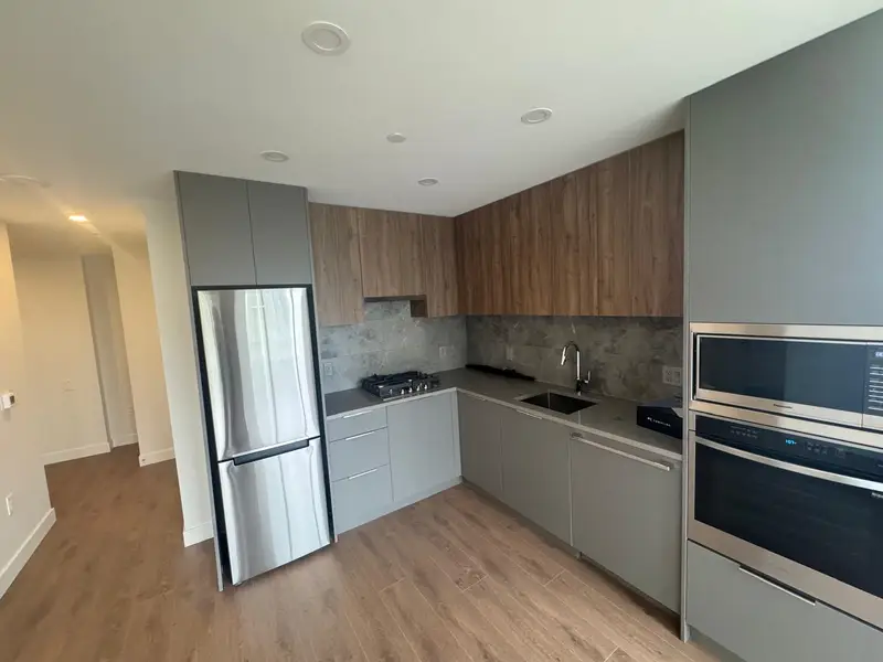 502 13387 OLD YALE ROAD - photo 3 of 12