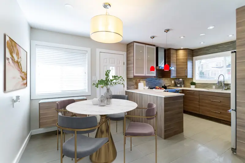 6072 SELMA AVENUE - photo 4 of 25