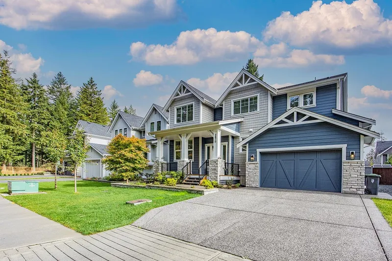 2870 203 STREET - photo 2 of 25