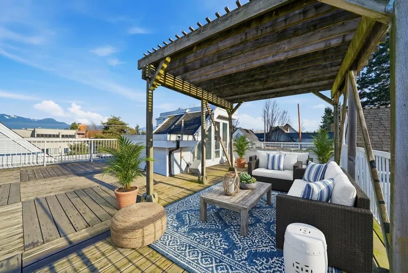 303 1433 E 1ST AVENUE - photo 3 of 25