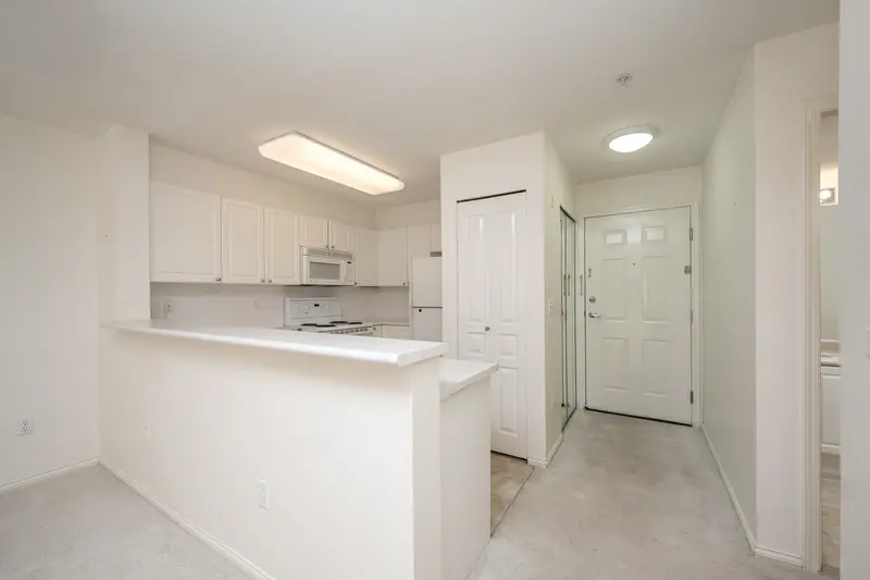 311 1363 56 STREET - photo 4 of 19