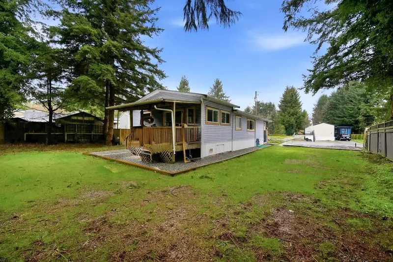 8 41711 TAYLOR ROAD - photo 3 of 25