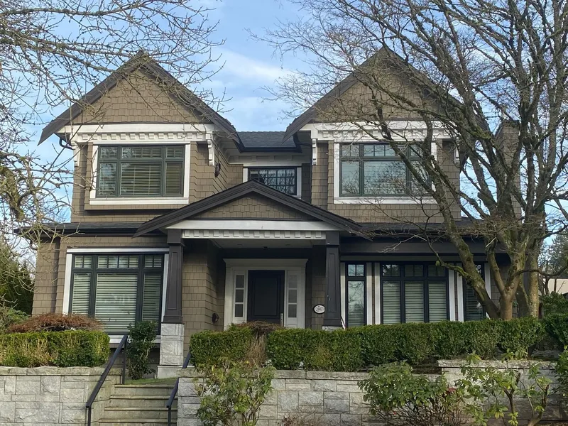 2069 W 28TH AVENUE - photo 1 of 25