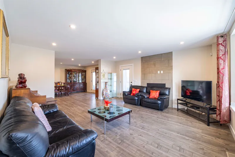 7535 BURGESS STREET - photo 4 of 25