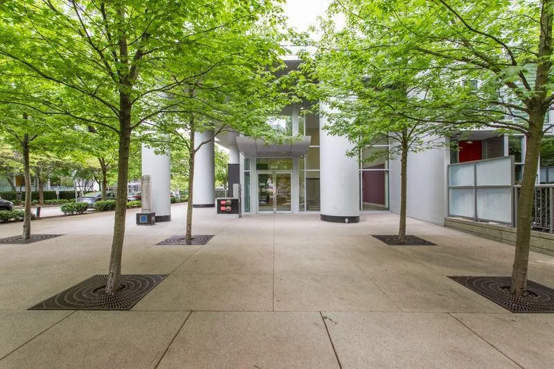 2206 111 W GEORGIA STREET - photo 3 of 16