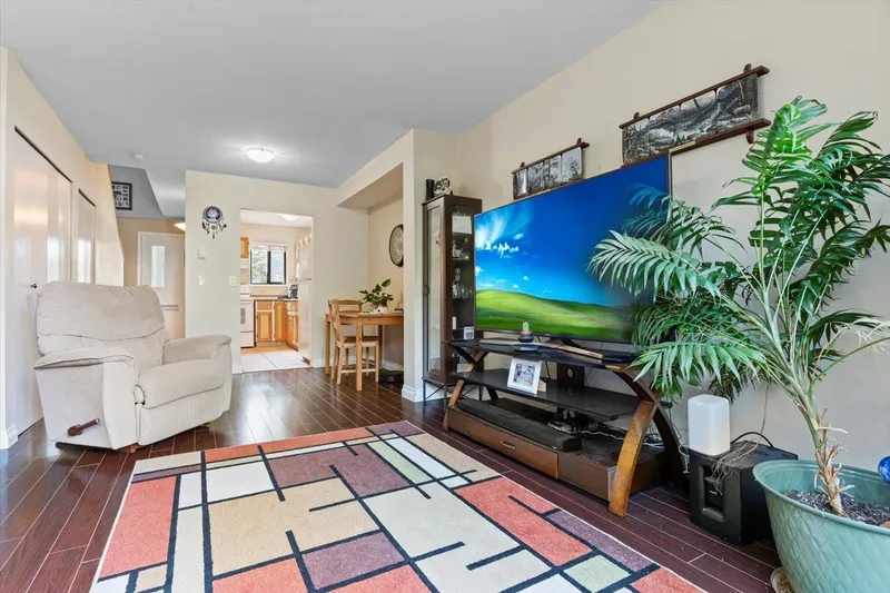 14 6609 138 STREET - photo 1 of 25