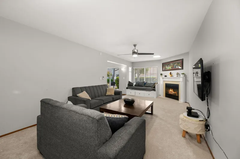 131 7156 121 STREET - photo 3 of 25