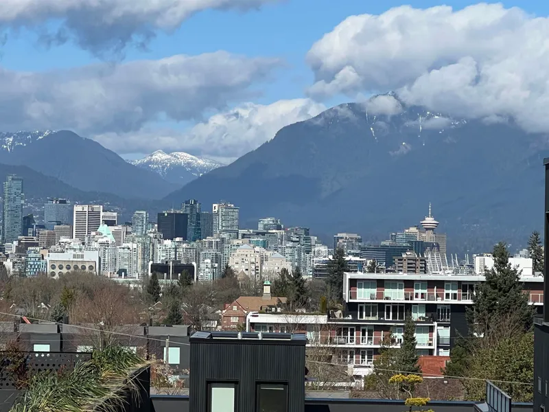 34 530 W 28TH AVENUE - photo 2 of 25