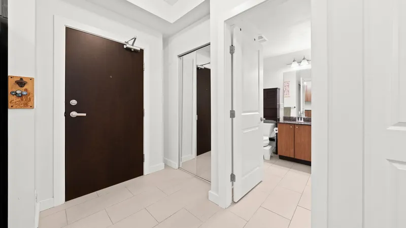 108 250 FRANCIS WAY - photo 3 of 25