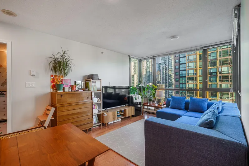 1706 1367 ALBERNI STREET - photo 3 of 23