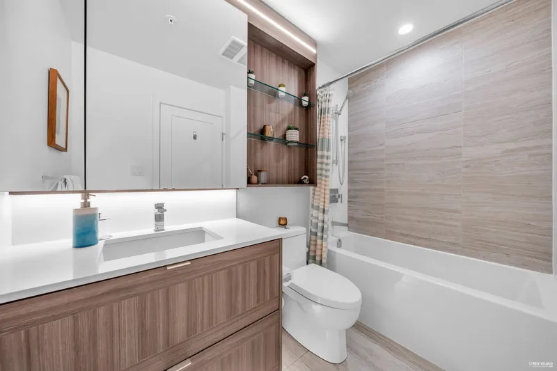 505 2311 BETA AVENUE - photo 4 of 25