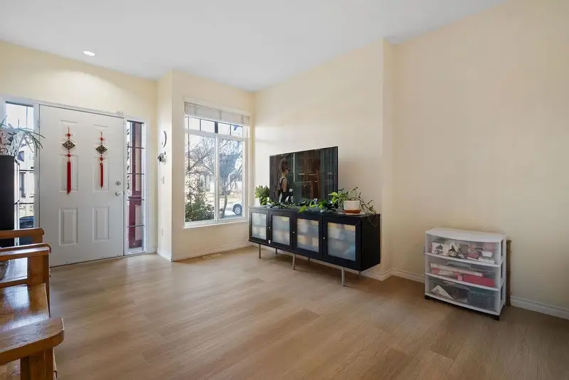 6629 187A STREET - photo 3 of 25