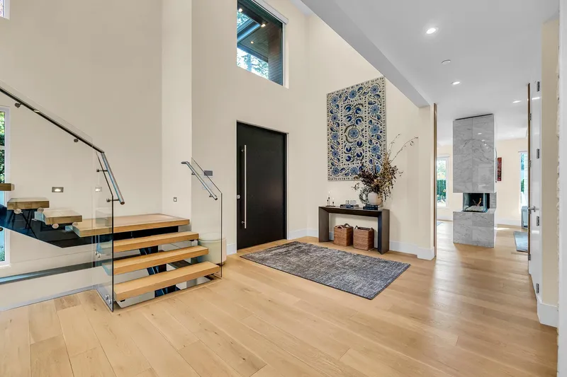 5141 SARITA AVENUE - photo 3 of 25