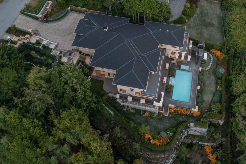 1436 SANDHURST PLACE - photo 3 of 25