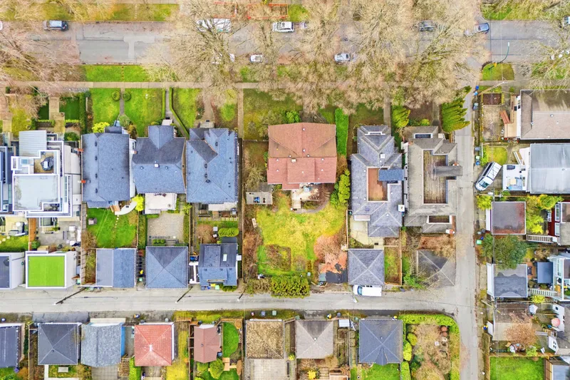 3350 W 21ST AVENUE - photo 3 of 25